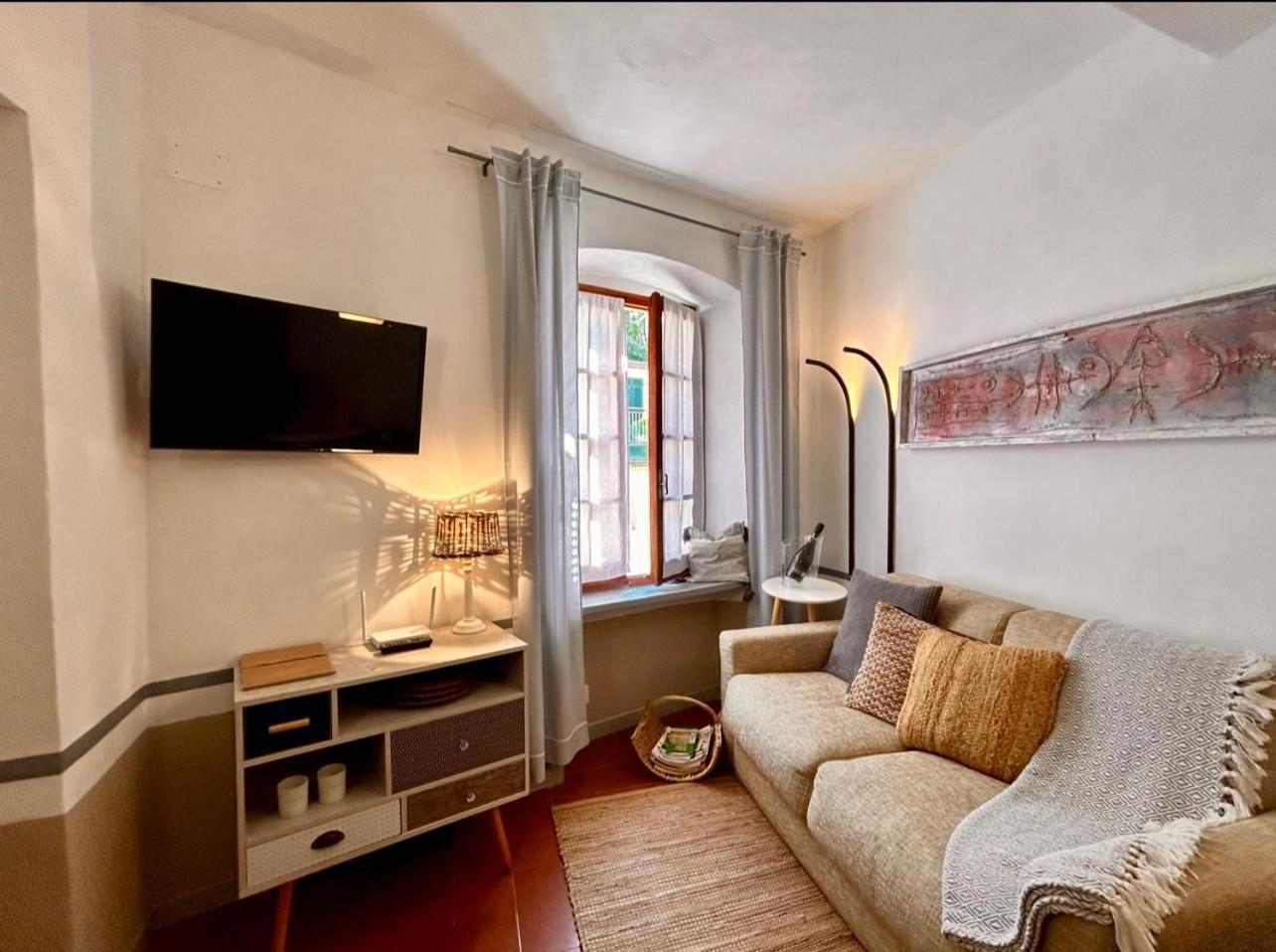 Compagnia Del Mare, Cinque Terre Full Apt X 2, Centro Storico,5 Minuti Dal Mare! ريوماجّوري المظهر الخارجي الصورة