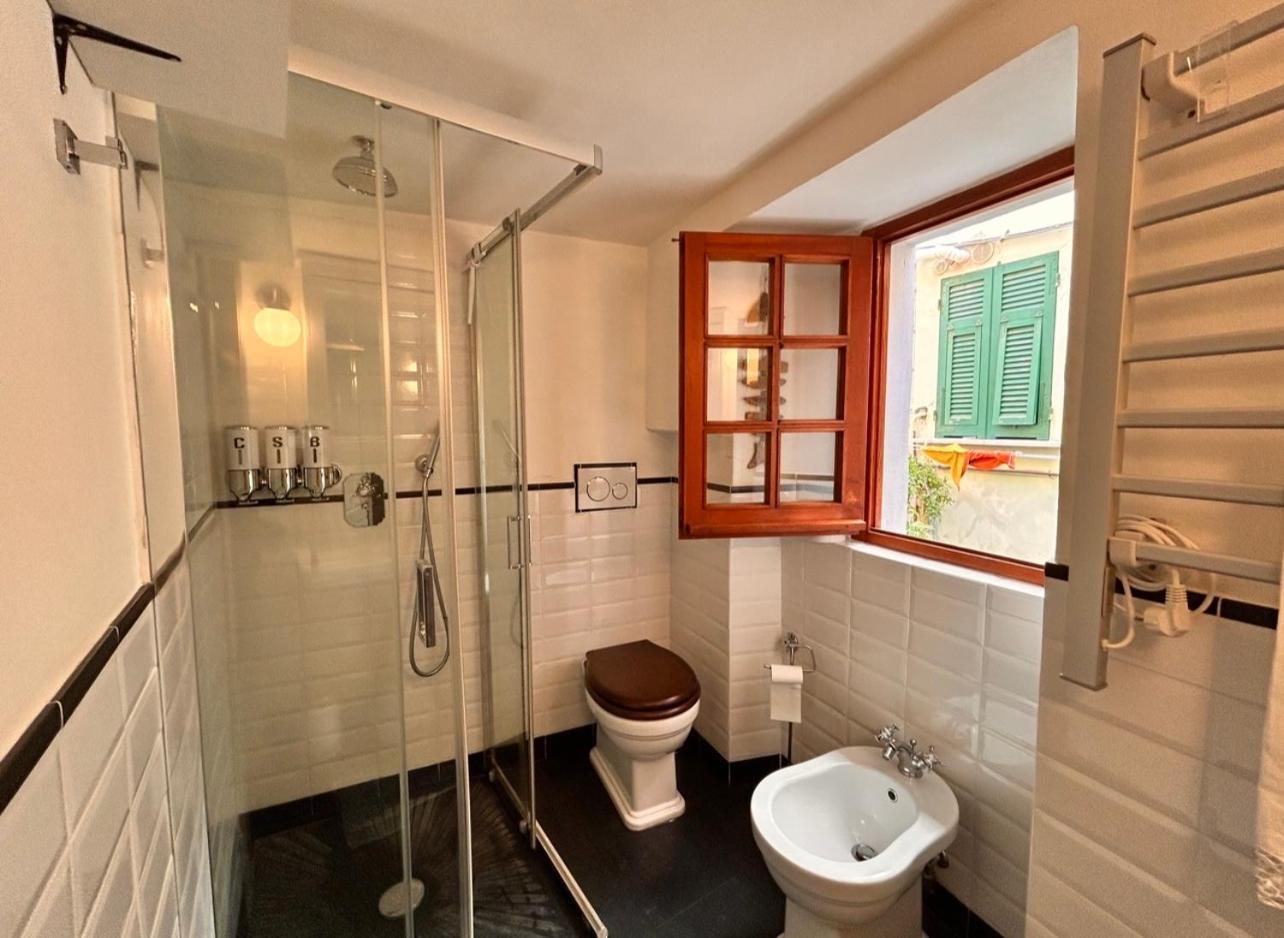 Compagnia Del Mare, Cinque Terre Full Apt X 2, Centro Storico,5 Minuti Dal Mare! ريوماجّوري المظهر الخارجي الصورة