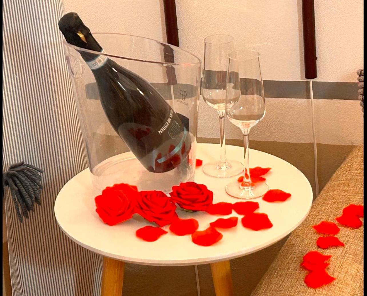 Compagnia Del Mare, Cinque Terre Full Apt X 2, Centro Storico,5 Minuti Dal Mare! ريوماجّوري المظهر الخارجي الصورة