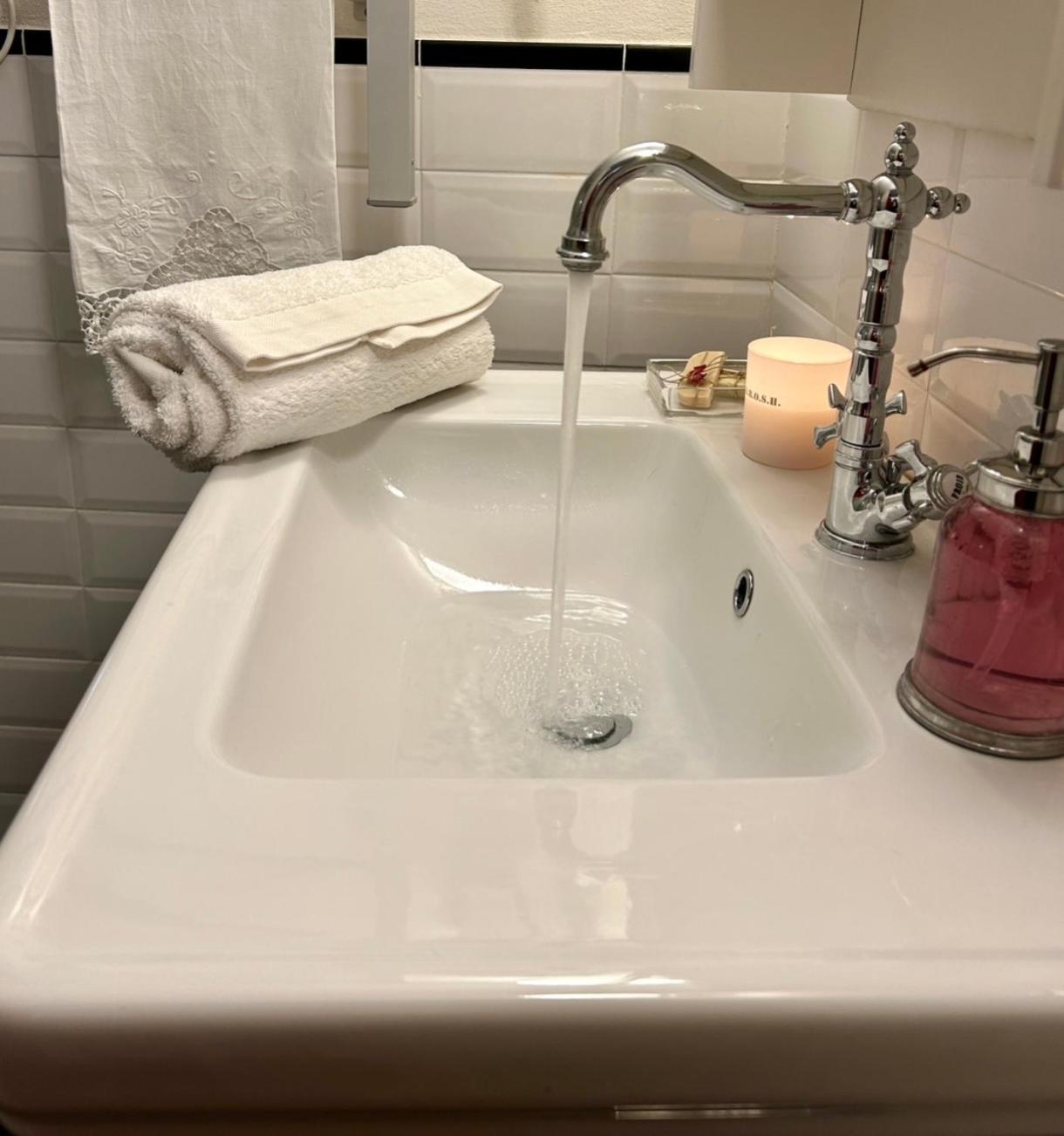 Compagnia Del Mare, Cinque Terre Full Apt X 2, Centro Storico,5 Minuti Dal Mare! ريوماجّوري المظهر الخارجي الصورة